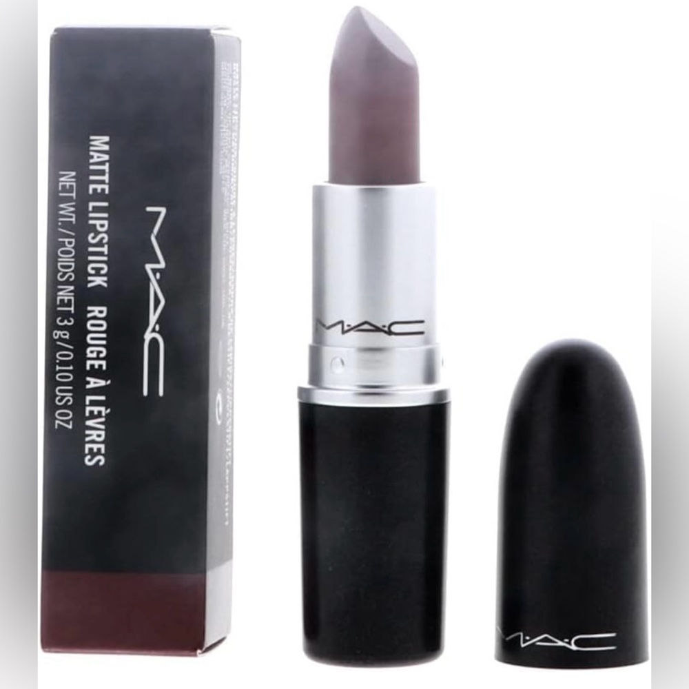 M•A•C Matte Lipstick 💄